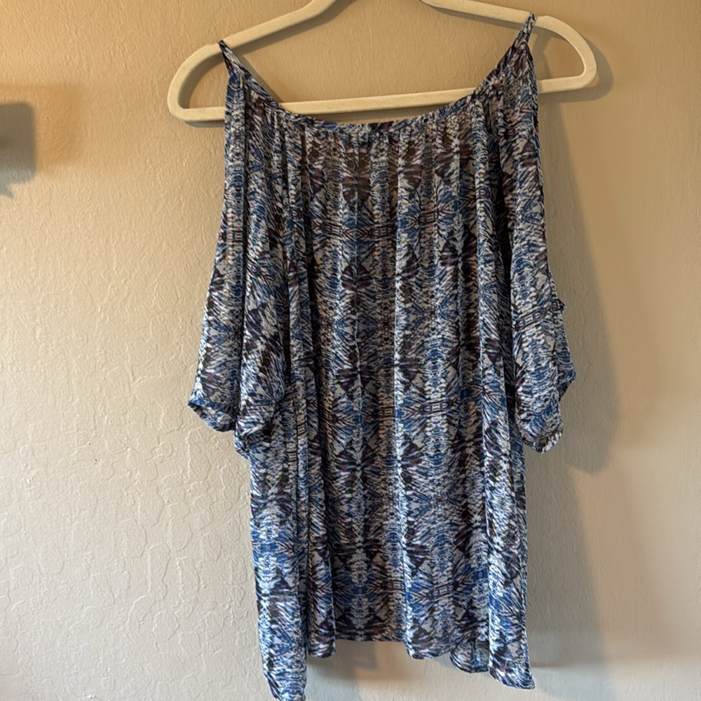 Veronicam Women’s Cold Shoulder Oversized Blouse Size Small - Picture 10 of 13